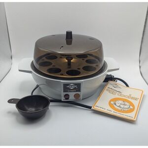 West Bend Electric Egg Cooker 86618 Vintage Automatic MCM White 600W USA Works